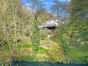 Photo 49- click for photo gallery